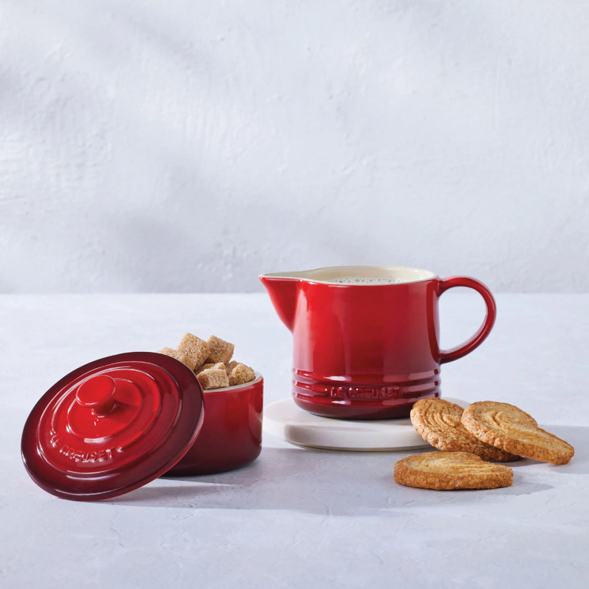 Signature Cream and Sugar Set